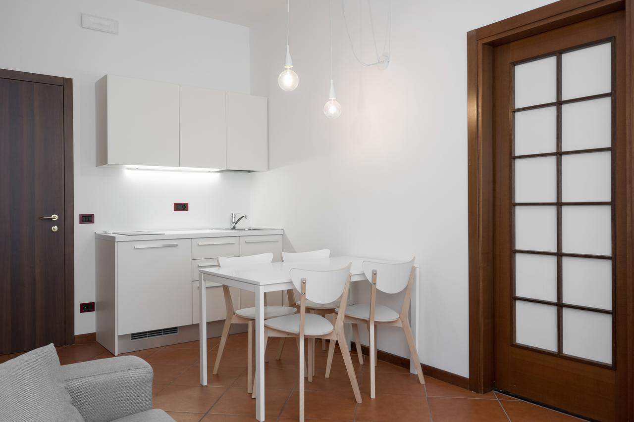 Flats4Rent Alessia Apartment เวโรนา ภายนอก รูปภาพ